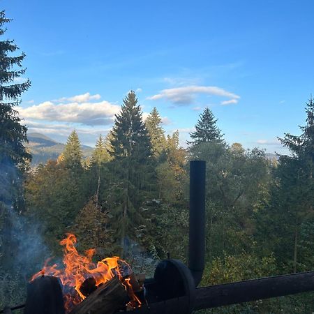 Біла Хата Lägenhet Iltsi Exteriör bild