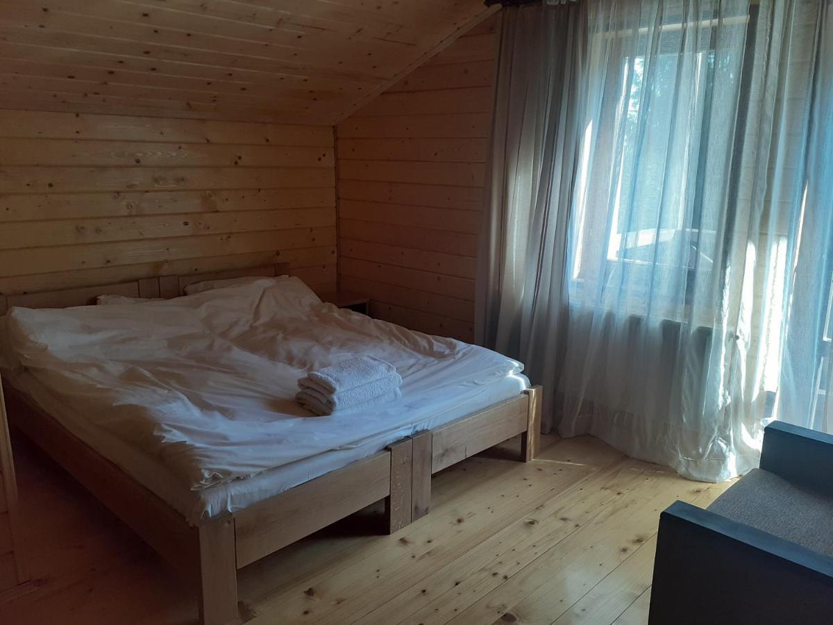 Біла Хата Lägenhet Iltsi Exteriör bild
