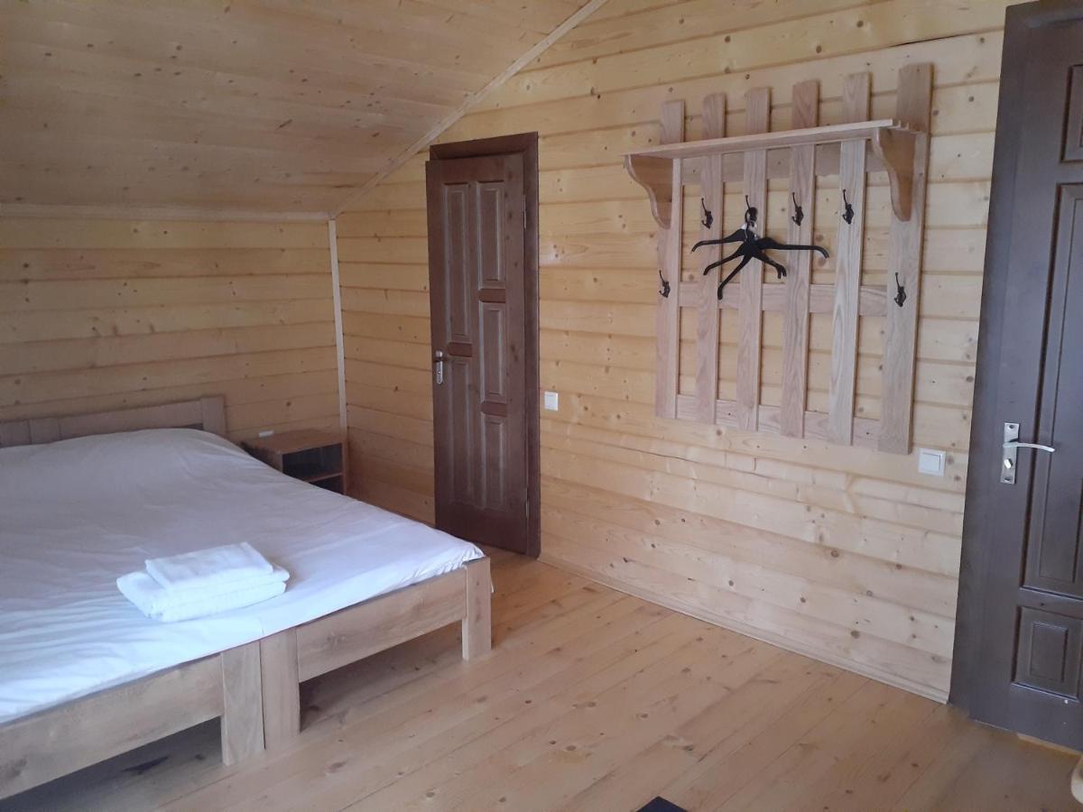 Біла Хата Lägenhet Iltsi Exteriör bild