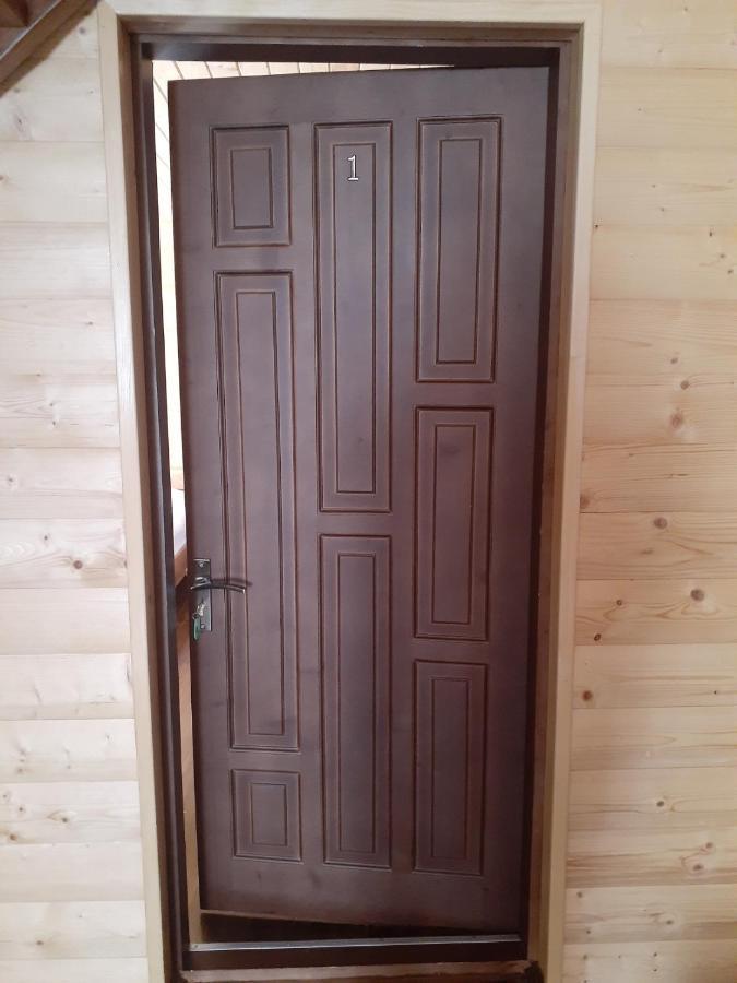 Біла Хата Lägenhet Iltsi Exteriör bild